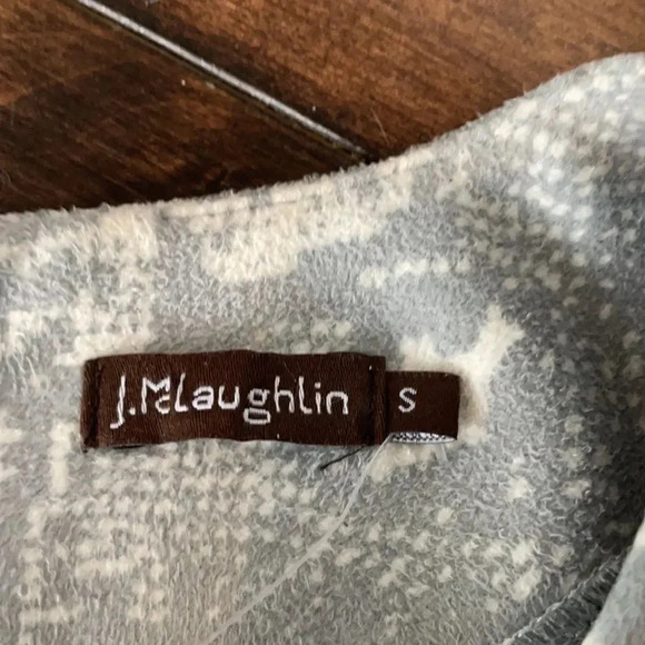 J. McLaughlin shift dress  Stretch velvet Gray cream Short sleeved Women’s S NWT - Picture 11 of 15